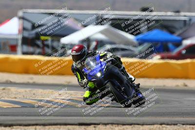 media/Apr-09-2022-SoCal Trackdays (Sat) [[c9e19a26ab]]/Turn 2 (1140am)/